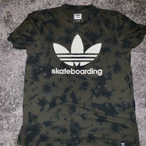 ADIDAS CAMOUFLAGE SKATEBOARDING SHIRT MEDIUM